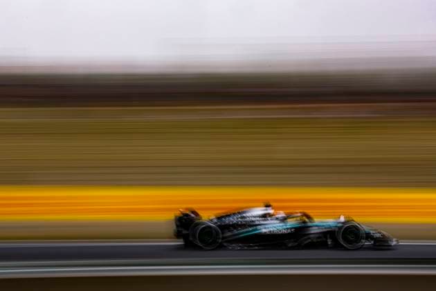 F1 - CHINESE GRAND PRIX 2025 63 RUSSELL George (gbr), Mercedes AMG F1 Team W16, action during the Formula 1 Heineken Chinese Grand Prix 2025, 2nd round of the 2025 FIA Formula One World Championship, WM, Weltmeisterschaft from March 21 to 23, 2025 on the Shanghai International Circuit, in Shanghai, China - ShanghaiChina  Copyright: xEricxAlonsox