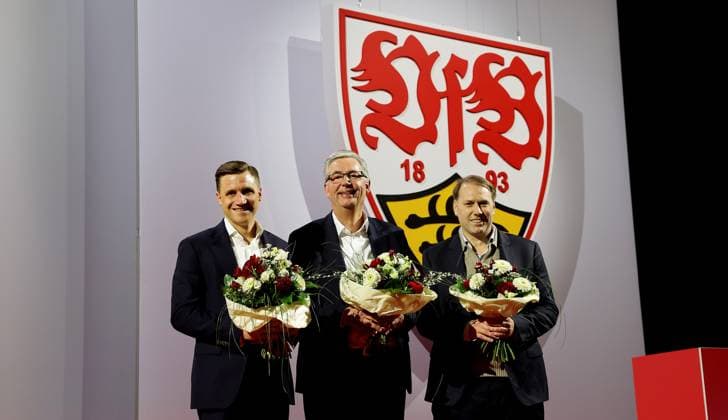 Stuttgart , General Meeting VfB Stuttgart , from left Andreas Grupp Dietmar Allgaier Stefan Jung