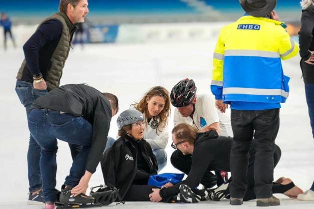 2025-03-23 Hollandse 100 HEERENVEEN, NETHERLANDS - MARCH 23: Prins Maurits, Prinses Margriet, Prins Bernhard during the Hollandse 100 at Thialf on March 23, 2025 in Heerenveen, Netherlands. Heerenveen Thialf Netherlands Content not available for redistribution in The Netherlands directly or indirectly through any third parties. Copyright: xDouwexBijlsmax