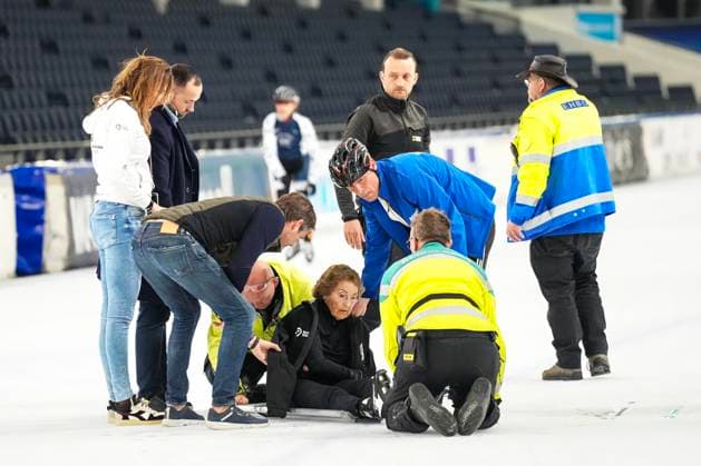 2025-03-23 Hollandse 100 HEERENVEEN, NETHERLANDS - MARCH 23: Prins Maurits, Prinses Margriet during the Hollandse 100 at Thialf on March 23, 2025 in Heerenveen, Netherlands. Heerenveen Thialf Netherlands Content not available for redistribution in The Netherlands directly or indirectly through any third parties. Copyright: xDouwexBijlsmax