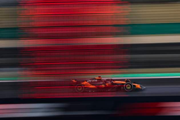 F1 - CHINESE GRAND PRIX 2025 04 NORRIS Lando (gbr), McLaren F1 Team MCL39, action during the Formula 1 Heineken Chinese Grand Prix 2025, 2nd round of the 2025 FIA Formula One World Championship, WM, Weltmeisterschaft from March 21 to 23, 2025 on the Shanghai International Circuit, in Shanghai, China - ShanghaiChina  Copyright: xXavixBonillax