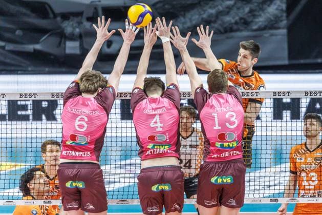 Volleyball, VBL, Playoffs, Berlin Recyling Volleys - Netzhoppers Königs Wusterhausen