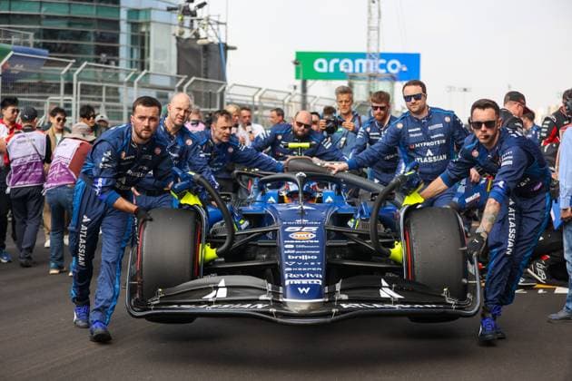 March 23, 2025, Shanghai, Shanghai, China: Carlos Sainz Jr. (ESP) - Williams Racing - Williams FW47 - Mercedes.during F1 Grand Prix of CHINA at Shanghai International Circuit on March 22, 2025 in Shanghai, China.( Song Haiyuan Paddocker) Shanghai China - ZUMAm217 20250323_zsp_m217_153 Copyright: xAlessioxDexMarcox