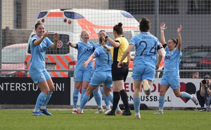 23 03 2025 Soccer Season 2024 2025 2 Women Soccer Bundesliga 19 Matchday 1 FC Nürnberg FCN Club Clubfrauen VfL Bochum Sportfoto Zink DaMa xdaxmax Jubel Freude Torjubel nach Tor zum 0 2 Mara Wilhelm 7, VfL Bochum und Mannschaft Team jubelt freue sich Torschütze Mara Wilhelm 7, VfL Bochum