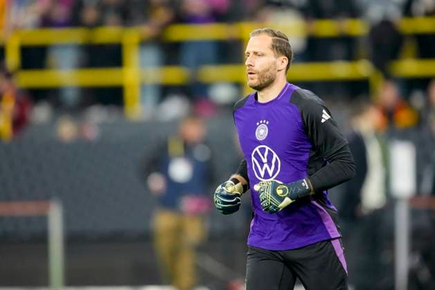 Goalkeeper Oliver Baumann Germany looks on during the UEFA Nations League Quarterfinal Leg Two match between Germany and Italy at Football Stadium Dortmund on March 23, 2025 in Dortmund, Germany