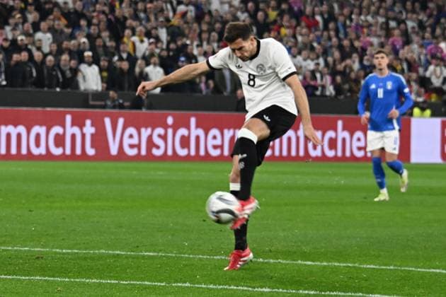 23 03 2025, xsltx, Football UEFA Nations League, Germany Italy v l Goal Chance Leon Goretzka German National Football Team DFB DFL DFB REGULATIONS PROHIBIT ANY USE OF PHOTOGRAPHS as IMAGE SEQUENCES and or QUASI VIDEO Dortmund
