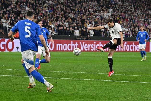 23 03 2025, xsltx, Football UEFA Nations League, Germany Italy v l Goal Chance Leon Goretzka German National Football Team DFB DFL DFB REGULATIONS PROHIBIT ANY USE OF PHOTOGRAPHS as IMAGE SEQUENCES and or QUASI VIDEO Dortmund