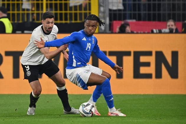 23 03 2025, xjrdrx, Football UEFA Nations League, Germany Italy v l Tim Kleindienst Deutsche Fussball Nationalmannschaft DFB Destiny Udogie Italien Zweikampf, Aktion, action, battle for the ball DFL DFB REGULATIONS PROHIBIT ANY USE OF PHOTOGRAPHS as IMAGE SEQUENCES and or QUASI VIDEO Dortmund