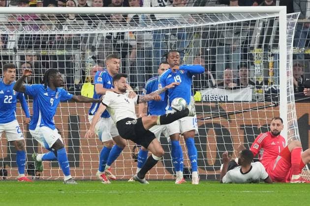 Tim Kleindienst Germany Germany, 9 tries a bicycle kick Dortmund 23 03 2025 Germany vs Italy, UEFA Nations League quarter-final second leg, Signal Iduna Park