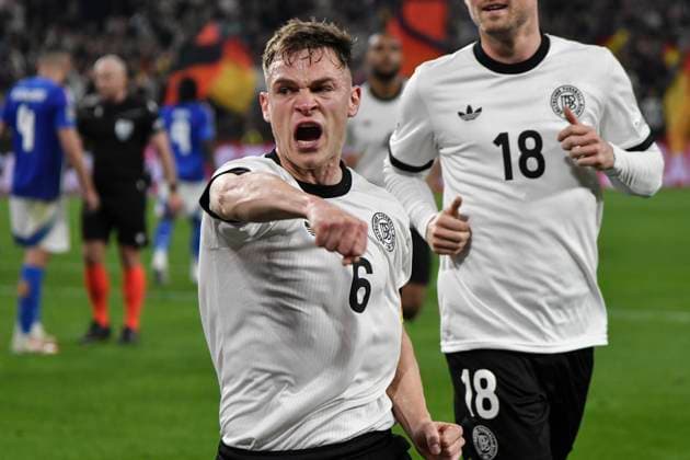 Joshua Kimmich (Deutschland 6) jubelt nach dem Tor zum 1:0 durch <Elfmeter 23.03.2025 Fussball UEFA Nations League Deutschland vs Italien, Signal Iduna Park, Dortmund, Copyright: xpepphotox xHorstxMauelshagenx pep00321, pep_20250323_hm_4909