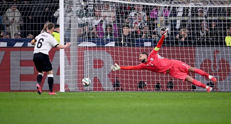 FOOTBALL UEFA Nations League 2024 2025 Quarter-final second leg in Dortmund Germany Italy 23 03 2025 Penalty goal for 1 0 by goalkeeper Joshua Kimmich left, Germany against goalkeeper Gianluigi Donnarumma right, Italy