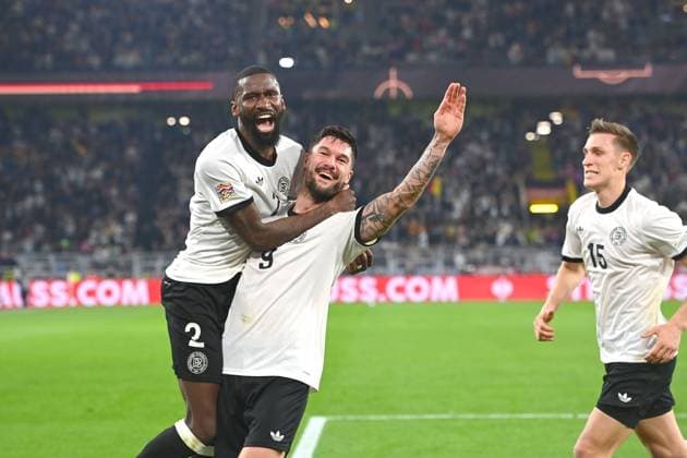 Goal celebration Tim KLEINDIENST GER with Antonio Ruediger GER,left after goal to 3 0, cheering,joy,enthusiasm,action re Nico SCHLOTTERBECK GER Soccer Nations League quarterfinal Germany GER Italy ITA on 23 03 2025, Signal Iduna Park