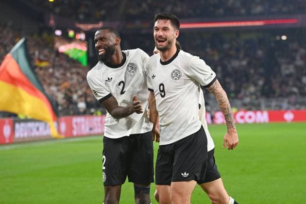 Goal celebration Tim KLEINDIENST GER with Antonio Ruediger GER,left after goal to 3 0, cheering,joy,enthusiasm,action Soccer Nations League quarterfinal Germany GER Italy ITA on 23 03 2025, Signal Iduna Park