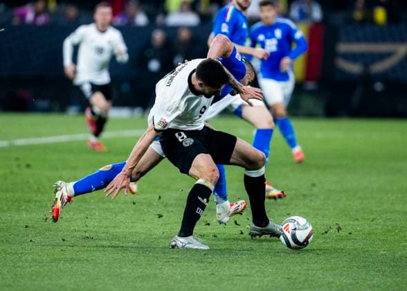 Signal Iduna Park, Dortmund, 23 03 2025 Tim Kleindienst of Germany gets penalty after foul from Alessandro Buongiorno of Italia during the UEFA Nations League Quarterfinal Match Germany v Italia