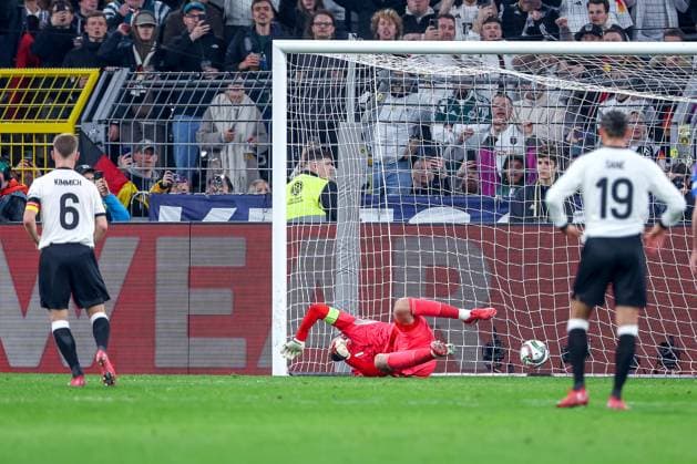 23 03 2025, Football, Quarter-final UEFA Nations League, Germany Italy, Signal Iduna Park, Season 2024 2025 Joshua Kimmich GER 06 converts the penalty kick to 1 0 Goalscorer DFB regulations prohibit any use of photographs as image sequences and or quasi video Nordrhein Westfalen Germany