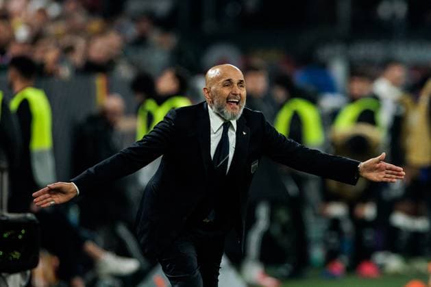 UEFA Nations League Germany Italy 23 03 2025 Luciano Spalletti Coach Italy yells and gesticulates UEFA Nations League second leg Germany Italy Dortmund, Signal Iduna Park, 23 03 2025 Copyright: xBEAUTIFULxSPORTS Wunderlx