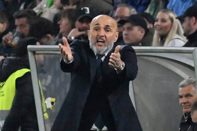 23 03 2025, xsltx, Football UEFA Nations League, Germany Italy v l Coach Head Coach Luciano Spalletti Italy gives instructions, gesticulates, gesticulate with arms gives instructions, gesticulate DFL DFB REGULATIONS PROHIBIT ANY USE OF PHOTOGRAPHS as IMAGE SEQUENCES and or QUASI VIDEO Dortmund