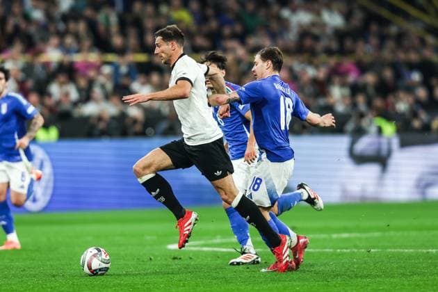 Sport, Football, UEFA Nations League season 2024 2025 quarter-finals, second leg Germany Italy 23 03 2025, SIGNAL IDUNA PARK Leon Goretzka Germany, 8 Dortmund SIGNAL IDUNA PARK North Rhine-Westphalia Germany