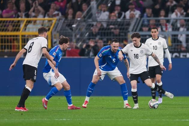 22 03 2025, UEFA Nations League, quarter-final, second leg, Germany Italy, f l Riccardo Calafiori Italy , Angelo Stiller Germany , Dortmund Signal Iduna Park NRW Germany xRHR PHOTO DEx Copyright: DennisxEwert RHR-FOTOx RHR-FOTO DE
