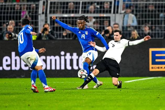 Destiny Udogie Italy 19 in duel with Pascal Groß Germany, 05 , GER, Germany GER vs Italy ITA , Soccer, UEFA Nations League Quarterfinal Round 2, 23 03 2025 GER, Germany GER vs Italy ITA , Soccer Laenderspiel, UEFA Nations League Quarterfinal Round2, 2024 2025, 23 03 2025 Dortmund Copyright: xEibner-Pressefoto FlorianxWiegandx EP_FWD