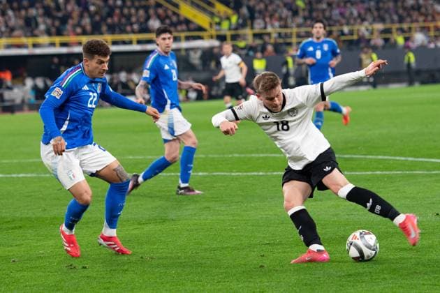 Maximilian MITTELSTAEDT Mittelstädt S vs Giovanni DI LORENZO ITA Action, tackle, Football UEFA Nations League Quarter Final, Round of 8, Germany GER Italy ITA 3 3 on 23 03 2024 at Signal Iduna Park Dortmund,