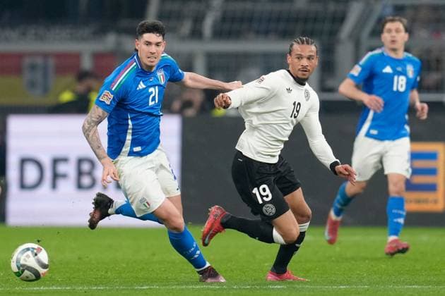 CALCIO - UEFA Nations League - Germany vs Italy Alessandro Bastoni (Italy, 21) against Leroy Sane (Germany, 19) Dortmund Germany  Copyright: xIPAxSport ABACAx