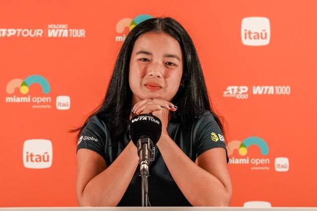 March 23, 2025, Miami, Florida, USA: Alexandra Eala (PHI) speaks to the media after winning her women s singles third round match at the 2025 Miami Open presented by Itau at Hard Rock Stadium. Miami USA - ZUMAw109 20250323_fap_w109_017 Copyright: xDebbyxWongx