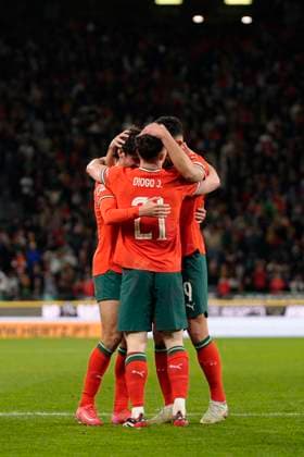 Portugal v Dinamarca - Liga das Nacoes 2025 - Quartos de final Goncalo Ramos celebra golo com Diogo Jota & Francisco Trincao durante a partida entre Portugal e Dinamarca, a contar para a Liga das Nacoes 2025, no Estadio Jose Alvalade, Lisboa, Portugal. ( Foto de Bruno Alves AvantSports ) Lisboa Estadio Jose Alvalade Lisboa Portugal Copyright: xBrunoxAlvesx