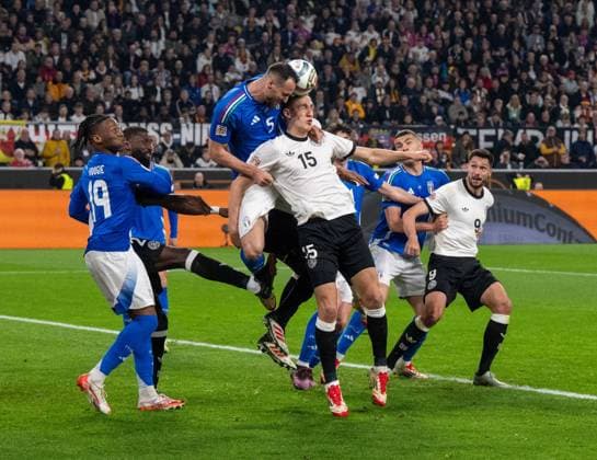 Soccer, men, 2024 25 season, UEFA Nations League quarter-final second leg in Dortmund, Germany Italy 3 3 , v l Destiny Udogie Italy , Federico Gatti Italy , Nico Schlotterbeck Germany , 23 03 2025, Copyright: xMatthiasxKochx