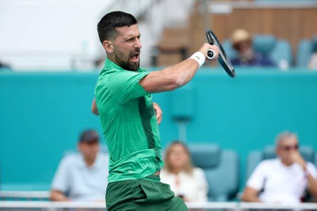 March 23, 2025, Miami Gardens, Florida, United States Of America: MIAMI GARDENS, FLORIDA - MARCH 23: Novak Djokovic of Serbia defeats Camilo Ugo Carabelli of Argentina during Day 6 of the Miami Open at Hard Rock Stadium on March 23, 2025 in Miami Gardens, Floriida...People: Novak Djokovic Miami Gardens United States Of America - ZUMAs214 20250323_ada_s214_089 Copyright: xSMGx
