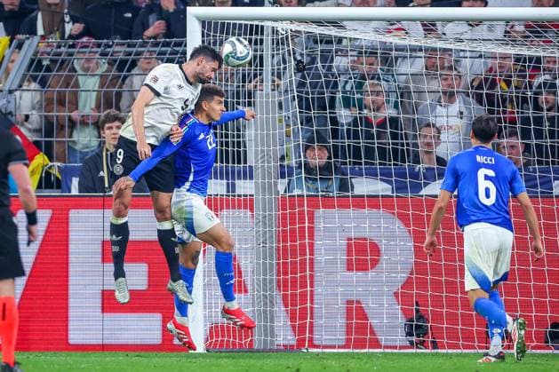 23 03 2025, Football, Quarter-final UEFA Nations League, Germany Italy, Signal Iduna Park, Season 2024 2025 Header goal goal to 3 0 by scorer Tim Kleindienst GER 09 DFB regulations prohibit any use of photographs as image sequences and or quasi video Nordrhein Westfalen Germany