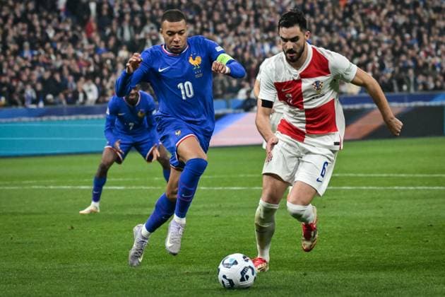Nations League - France v Croatia - FA French forward Kylian Mbappe fights for the ball during the UEFA Nations League football match between France and Croatia at the Stade de France stadium in Saint-Denis, north of Paris on March 23, 2025. Photo by Firas Abdullah ABACAPRESS.COM Metz Lorraine France  Copyright: xAbdullahxFiras ABACAx