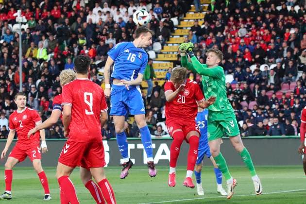 Nicolo Bertoli Andreas Kristoffer Jungdal In action during the Serie BKT soccer match between Italia and Danimarca under 21, test match at the Pier Cesare Tombolato Stadium, north Est Italy - Monday, March 24, 2025. - Soccer  Copyright: xPaolaxGarbuio LaPressex