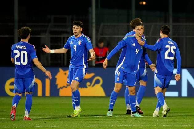 Fußball, U21, Italien - Dänemark Matteo Prati celebration goal 1-1 In action during the Serie BKT soccer match between Italia and Danimarca under 21, test match at the Pier Cesare Tombolato Stadium, north Est Italy - Monday, March 24, 2025. - Soccer  Copyright: xPaolaxGarbuio LaPressex