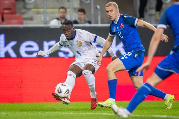 SLOVAKIA U21, U 21 - FRANCE U21 Jakub Jakubko of Slovakia and Arnaud Kalimuendo of France during the friendly international football match ahead of 2025 UEFA European Under-21 Championship between Slovakia U21 and France U21. Trnava, Slovakia, March 24, 2025. Photo by Branislav Racko Copyright: xx 080A8842