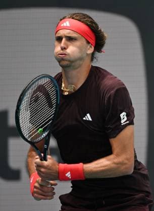 MIAMI GARDENS FL - MARCH 24: Alexander Zverev Vs Jordan Thompson during The Miami Open at Hard Rock Stadium on March 24, 2025 in Miami Gardens, Florida. Copyright: xmpi04x