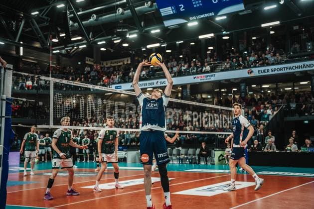 Volleyball Men Season 2024 2025 Volleyball Bundesliga Playoff Quarterfinals Game 1 SVG Lüneburg vs FT 1844 Freiburg 24 03 2025 Neo Laumann 13 SVG Lüneburg plays the ball overhead Lüneburg LKH Arena Niedersachsen Germany