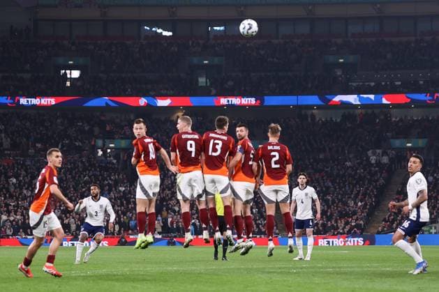 England gegen Lettland 24. März 2025, London World Cup European Qualifiers England gegen Lettland Reece James (England) erzielt das erste Tor aus einem Freistoß Foto Jacques Feeney Abseits London UK  Copyright: xJacquesxFeeneyx xOffsidexOffside