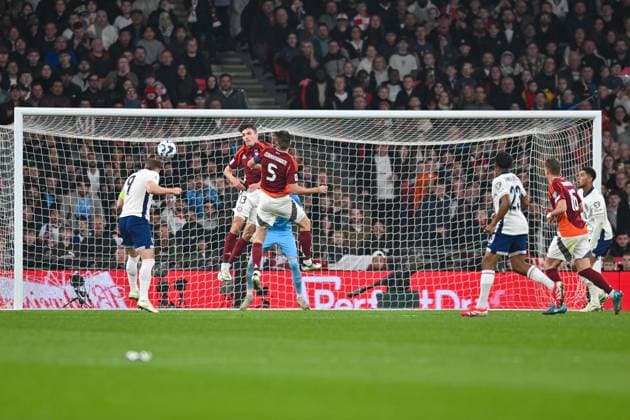 Harry Kane of England goes close with a header in tar first half during the FIFA World Cup, WM, Weltmeisterschaft, Fussball 2026 Qualifier match between England and Latvia at Wembley Stadium, London, England on 24 March 2025. Copyright: xPhilxHutchinsonx 42830010