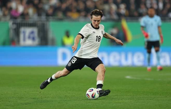 25 03 2025, Football U21 Junior Friendly, Germany U21 Spain U21, v l , Rocco Reitz Germany U21 DFL DFB REGULATIONS PROHIBIT ANY USE OF PHOTOGRAPHS AS IMAGE SEQUENCES AND OR QUASI VIDEO xdcx Copyright: HMBxMedia Claus
