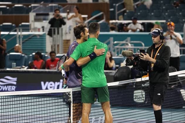 March 25, 2025, Miami Gardens, Florida, United States Of America: MIAMI GARDENS, FLORIDA - MARCH 25: Novak Djokovic of Serbia defeats Lorenzo Musetti of Italy in the fourth round of the men s singles during Day 8 of the Miami Open at Hard Rock Stadium on March 25, 2025 in Miami Gardens, Florida....People: Novak Djokovic Miami Gardens United States Of America - ZUMAs214 20250325_ada_s214_107 Copyright: xSMGx