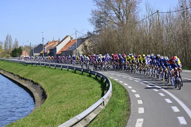The pack of riders pictured in action during the Classic Brugge-De Panne men s elite one-day cycling race, 195,6 km from Brugge to De Panne, Wednesday 26 March 2025. DIRKxWAEM  x115859826x