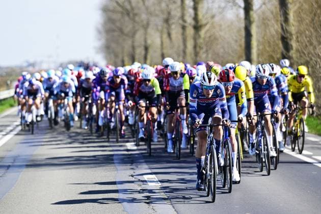 Belgian Bert Van Lerberghe of Soudal Quick-Step rides in front of the pack during the Classic Brugge-De Panne men s elite one-day cycling race, 195,6 km from Brugge to De Panne, Wednesday 26 March 2025. DIRKxWAEM  x115860586x
