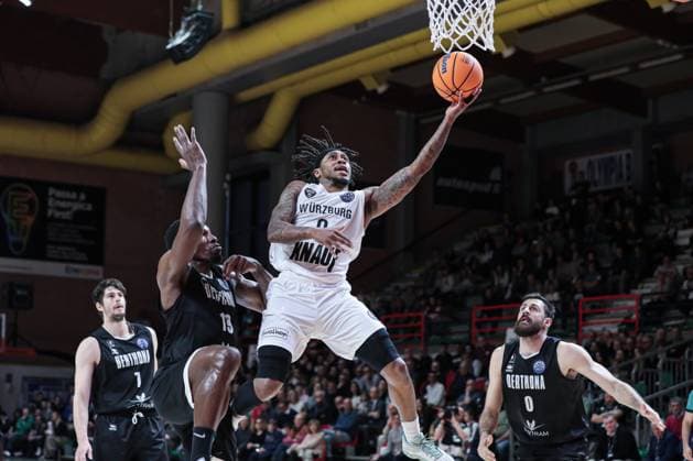 Bilder des Jahres 2025, Sport 03 März Sport Themen der Woche KW13 Sport Bilder des Tages 0 Mike Lewis (FIT 0ne Wurzburg Baskets) during Bertram Derthona Basket vs FIT One Wurzburg Baskets, Champions League basketball match in Casale Monferrato (AL), Italy, March 26 2025  Copyright: xNorbertoxMaccagno IPAxSportx xipa-agency.netx xx IPA_55762186 IPA_Agency_IPA55762186