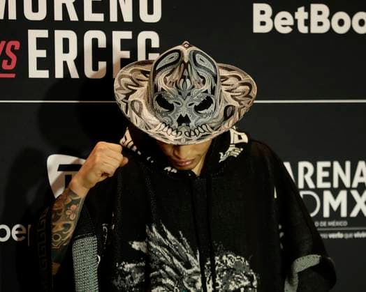 Sport Bilder des Tages March 26, 2025, Mexico City, Mexico, MEX: RONALDO RODRIGUEZ speaks to the media during Media Day for UFC Fight Night Mexico City at the InternContinental Mexico City hotel in Mexico City, MX. Mexico City MEX - ZUMAs346 20250326_zsp_s346_059 Copyright: xAlejandroxSalazarx