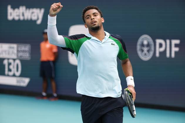 March 26, 2025, Miami Gardens, Florida, United States Of America: MIAMI GARDENS, FLORIDA - MARCH 26: Arthur Fils of France defeats Alexander Zverev of Germany in the quarter finals of the men s singles at the Miami Open at the Hard Rock Stadium on March 26, 2025 in Miami Gardens, Florida....People: Arthur Fils Miami Gardens United States Of America - ZUMAs214 20250326_ada_s214_293 Copyright: xSMGx