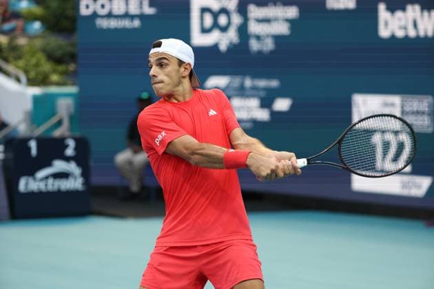March 26, 2025, Miami Gardens, Florida, United States Of America: MIAMI GARDENS, FLORIDA - MARCH 26: Grigor Dimitrov of Bulgaria defeats Francisco Cerundolo of Argentina on Day 9 of the Miami Open at Hard Rock Stadium on March 26, 2025 in Miami Gardens, Florida....People: Francisco Cerundolo Miami Gardens United States Of America - ZUMAs214 20250326_ada_s214_332 Copyright: xSMGx