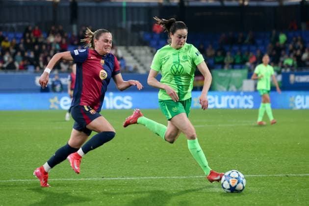 Ewa Pajor Barcelona 17 , ESP, FC Barcelona VfL Wolfsburg, Football, Womens Champions League, quarter-finals, second leg, 2024 2025 season, 27 03 2025 ESP, FC Barcelona VfL Wolfsburg, Football, Womens Champions League, quarter-finals, second leg, 2024 2025 season, 27 03 2025 Barcelona Copyright: xEibner-Pressefoto JoergxNiebergax EP_JNL