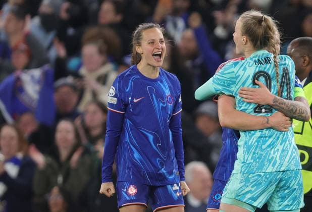 . - Chelsea Women v Manchester City Women, UEFA Women s Champions League, Quarter Finals, 2nd Leg, Second Leg, Stamford Bridge Stadium, London, UK - 27th March 2025. Daniel Weir Crystal Pix Nathalie Bjorn of Chelsea Women punches the air in delight as she celebrates the victory at the full time whistle. - Chelsea Women v Manchester City Women, UEFA Women s Champions League, Quarter Finals, 2nd Leg, Second Leg, Stamford Bridge Stadium, London, UK - 27th March 2025. Daniel Weir Crystal Pix London Stamford Bridge Stadium UK Copyright: xDanielxWeirx CP_Chelsea_Women_Manchester_City_Women_36
