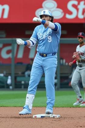 MLB, Baseball Herren, USA 2025: Guardians Vs Royals MAR 27 March 27, 2025: Kansas City Royals designated hitter Vinnie Pasquantino (9) reacts to his ninth inning double against the Cleveland Guardians on opening day of an MLB baseball game at Kauffman Stadium in Kansas City, MO. David Smith CSM (Credit Image: Â David Smith Cal Media) Kansas City Mo United States of America EDITORIAL USE ONLY Copyright: xx ZUMA-20250327_zma_c04_328.jpg DavidxSmithx csmphotothree369293